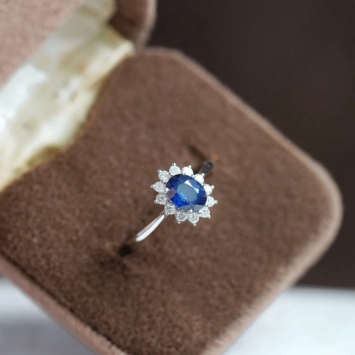 LYEE CYEE 925 Sterling Silver Blue Moissanite sunflower Ring colorful Jewelry Women's Engagement Wedding Ring Valentine's Day Gift Birthday Party Gift